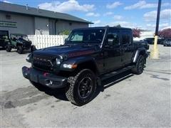 2023 Jeep Gladiator 