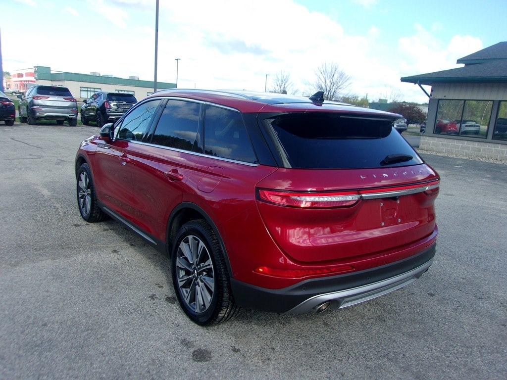Lincoln Corsair Reserve AWD 2022