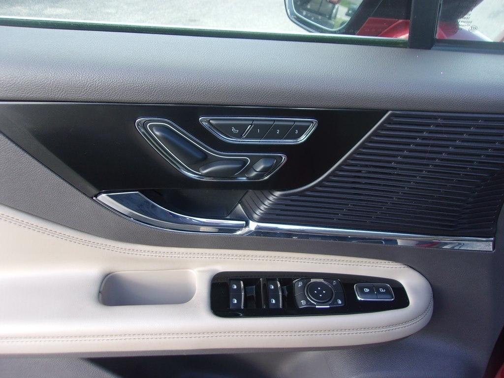 Lincoln Corsair Reserve AWD 2022