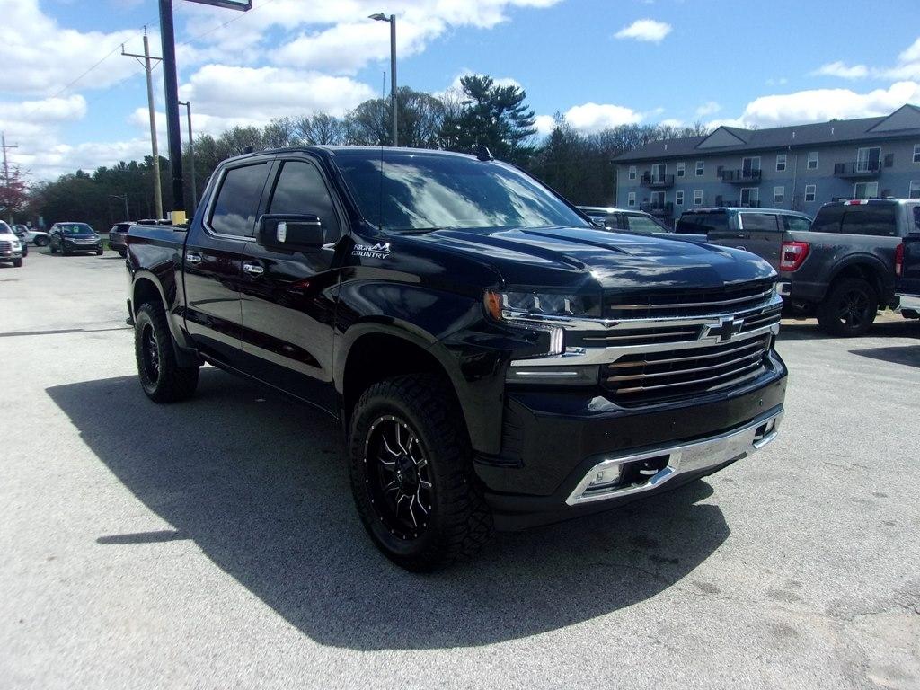 Chevrolet Silverado 1500 LTD 4WD Crew Cab 147" High Country 2022