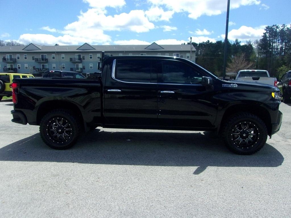 Chevrolet Silverado 1500 LTD 4WD Crew Cab 147" High Country 2022