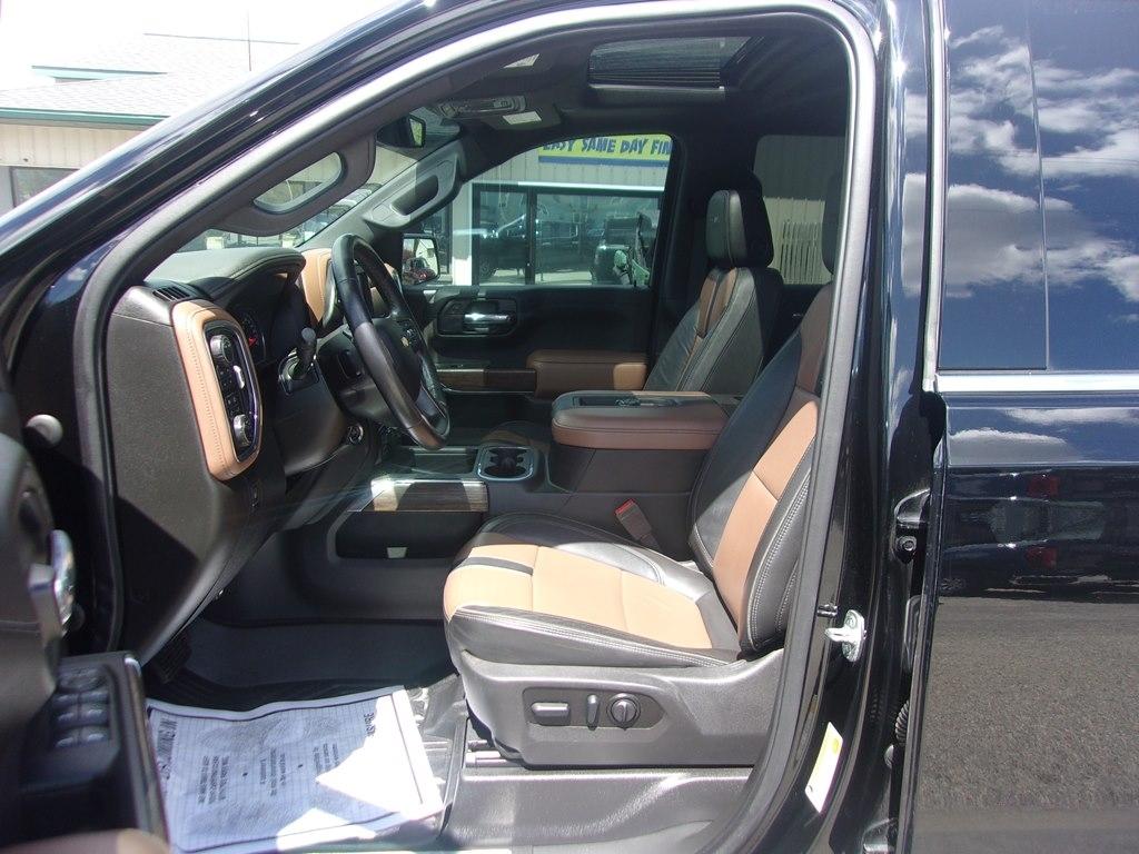 Chevrolet Silverado 1500 LTD 4WD Crew Cab 147" High Country 2022