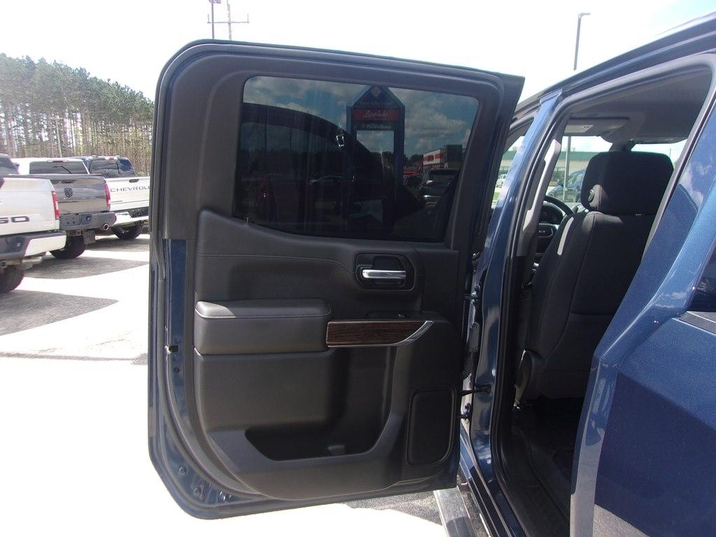 GMC Sierra 1500 4WD Crew Cab 147" SLE 2019