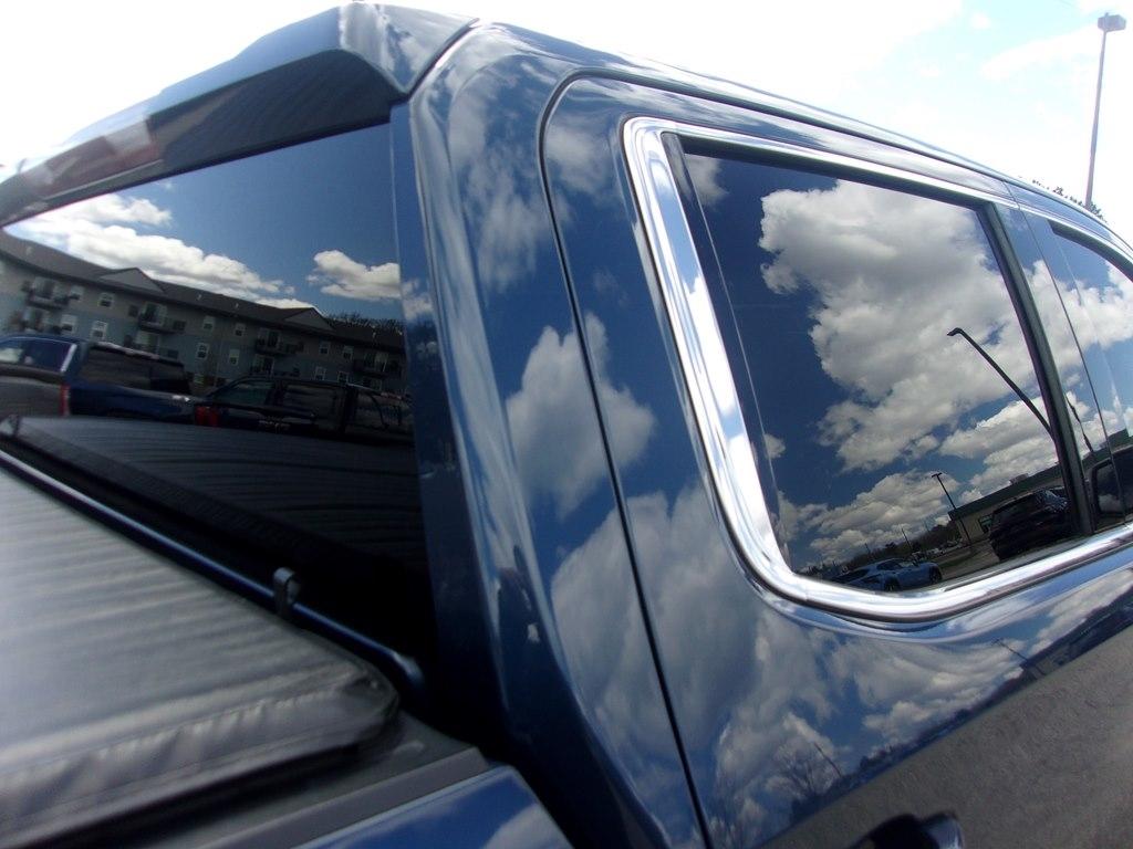 GMC Sierra 1500 4WD Crew Cab 147" SLE 2019