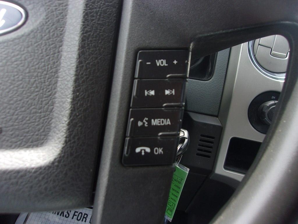 Ford F-150 4WD SuperCrew 145" Platinum 2014