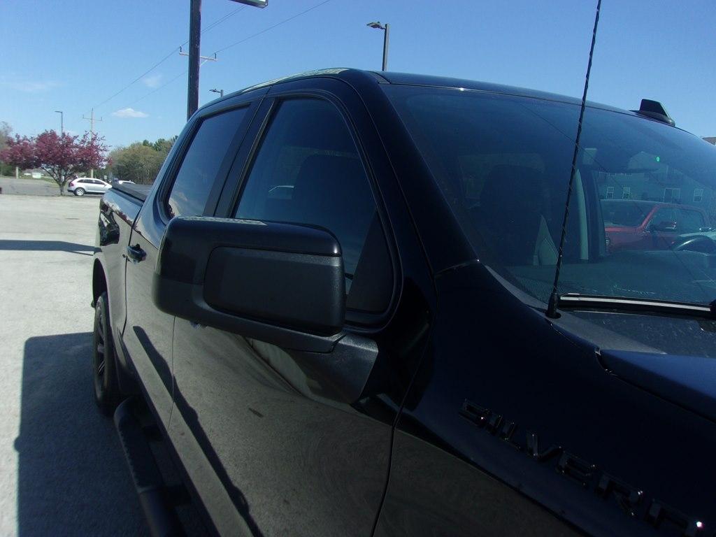 Chevrolet Silverado 1500 4WD Crew Cab 147" RST 2020