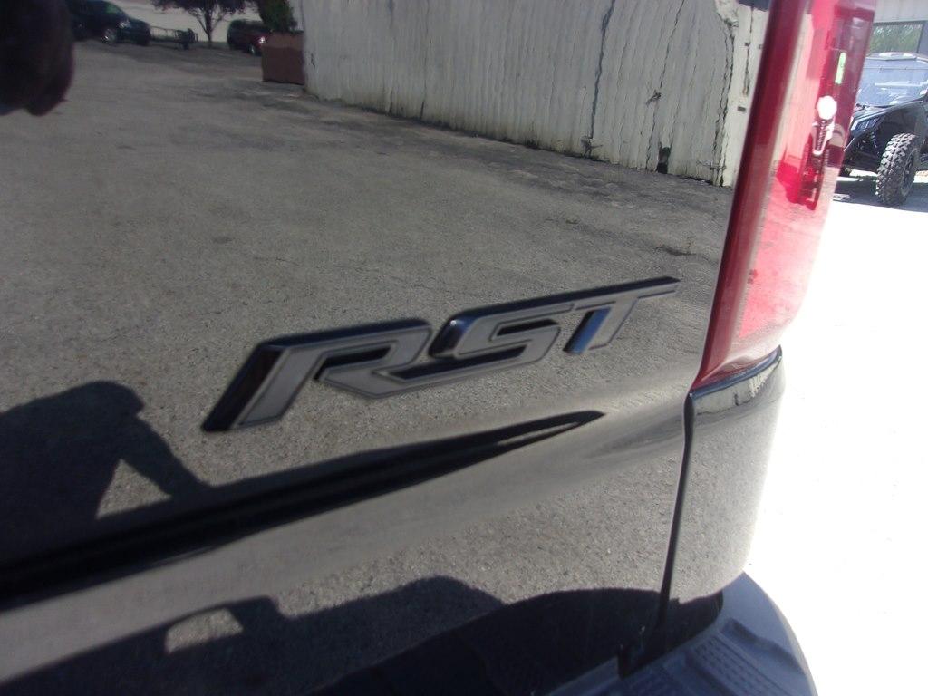 Chevrolet Silverado 1500 4WD Crew Cab 147" RST 2020