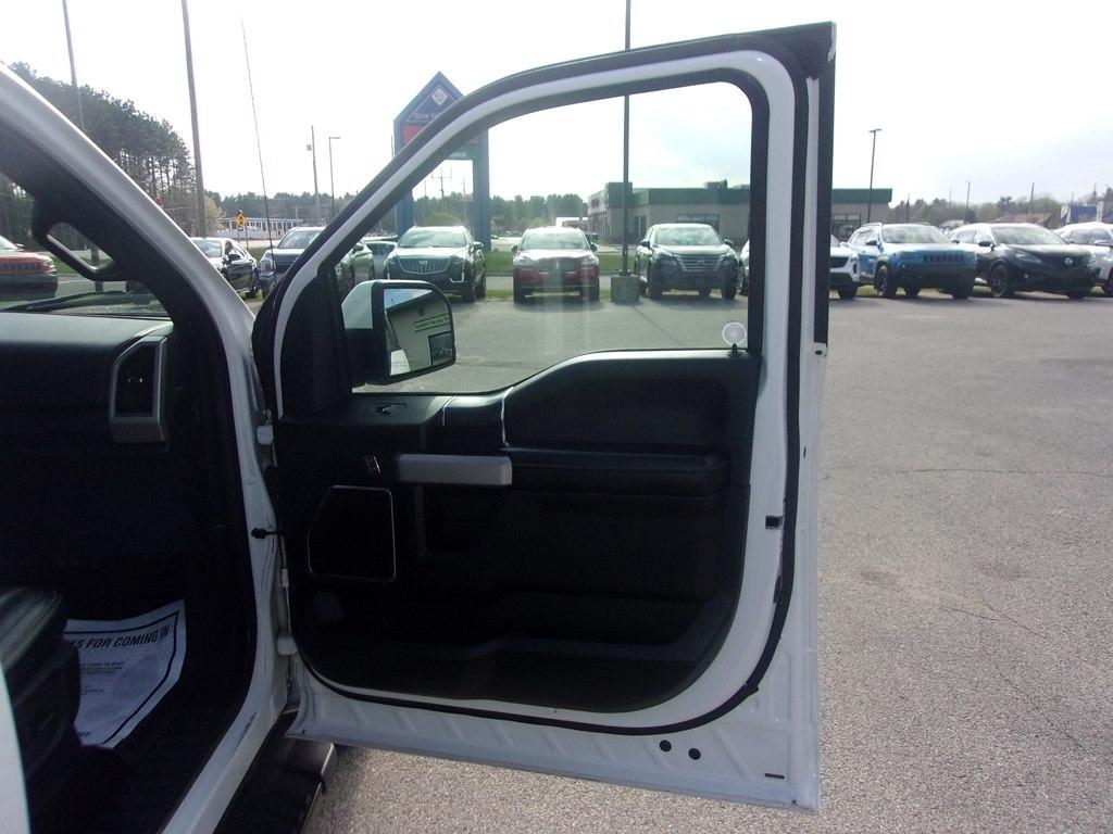 Ford F-150 Lariat SuperCab 5.5-ft Box 4WD 2019