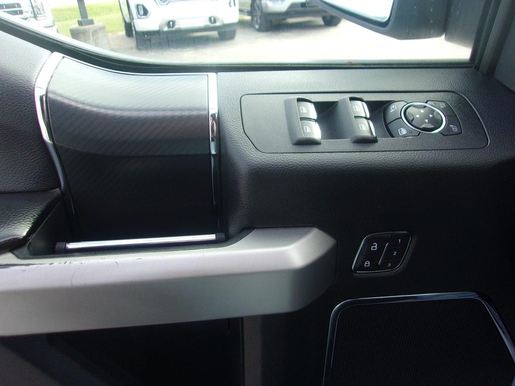 Ford F-150 Lariat SuperCab 5.5-ft Box 4WD 2019