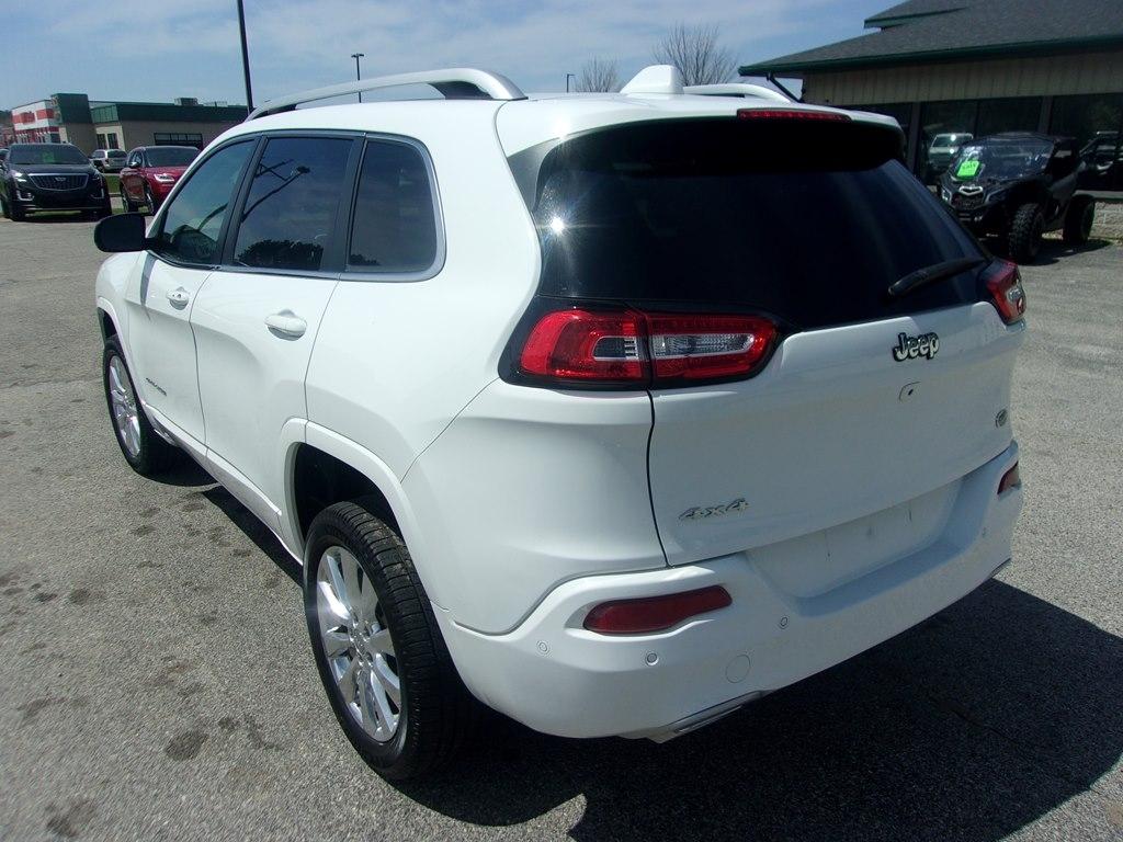 Jeep Cherokee 4WD 4dr Overland 2017
