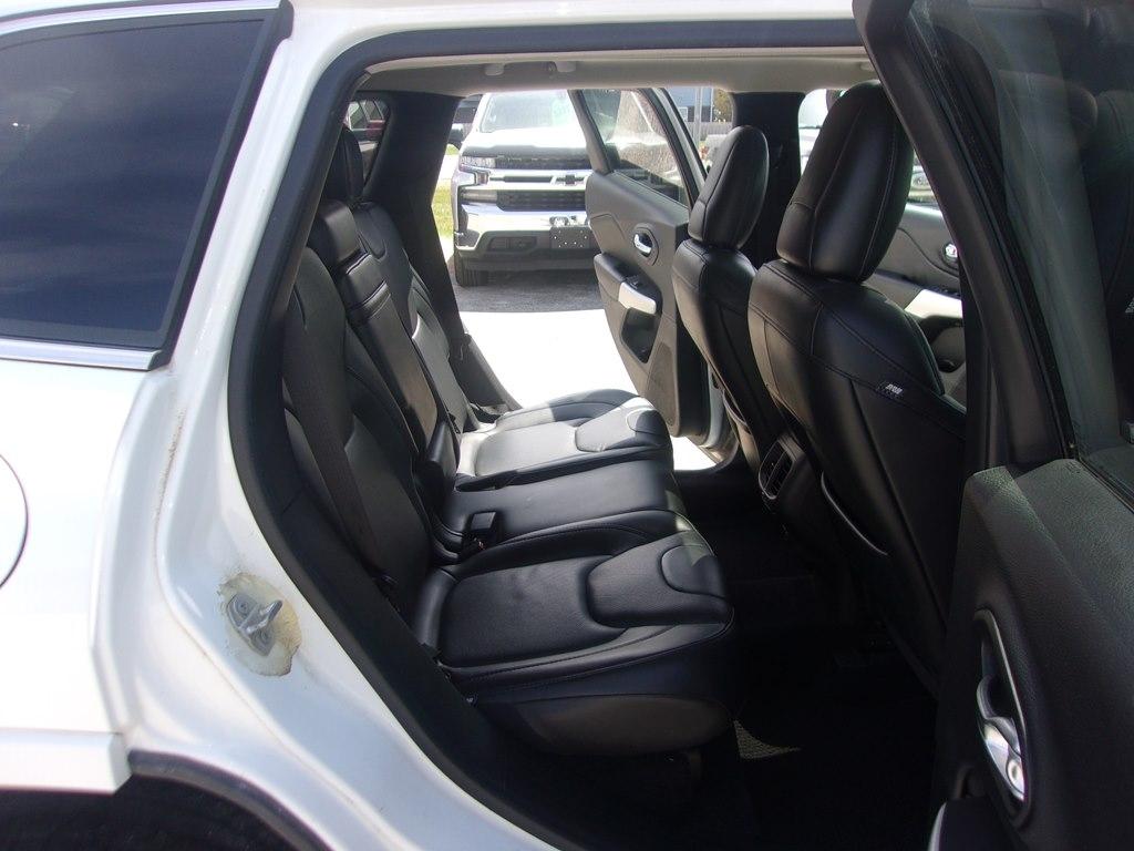 Jeep Cherokee 4WD 4dr Overland 2017