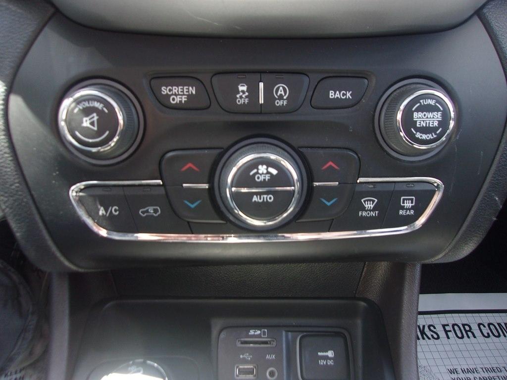 Jeep Cherokee 4WD 4dr Overland 2017