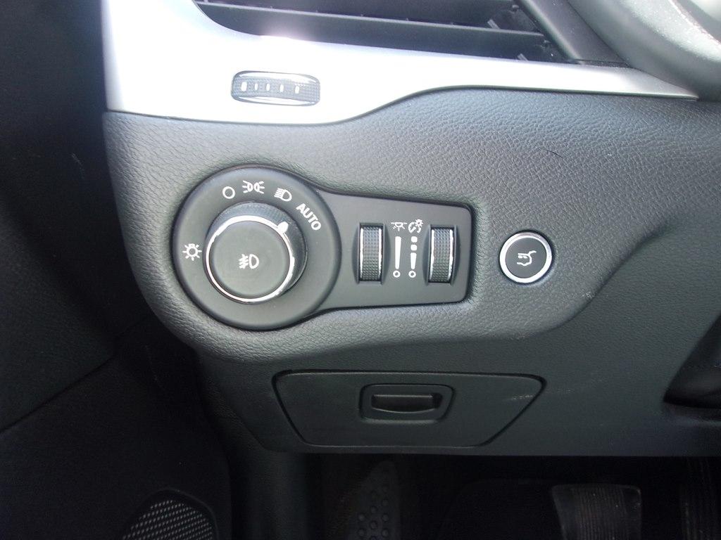 Jeep Cherokee 4WD 4dr Overland 2017