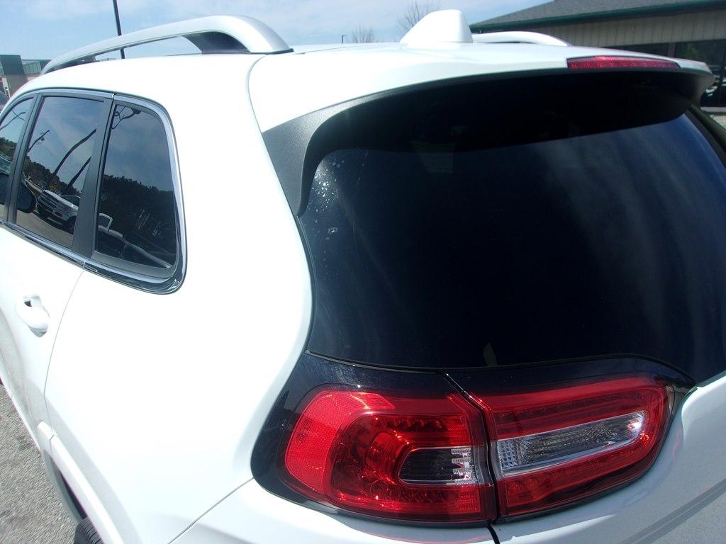 Jeep Cherokee 4WD 4dr Overland 2017