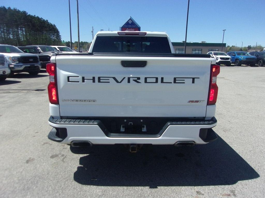 Chevrolet Silverado 1500 4WD Double Cab 147" RST 2020