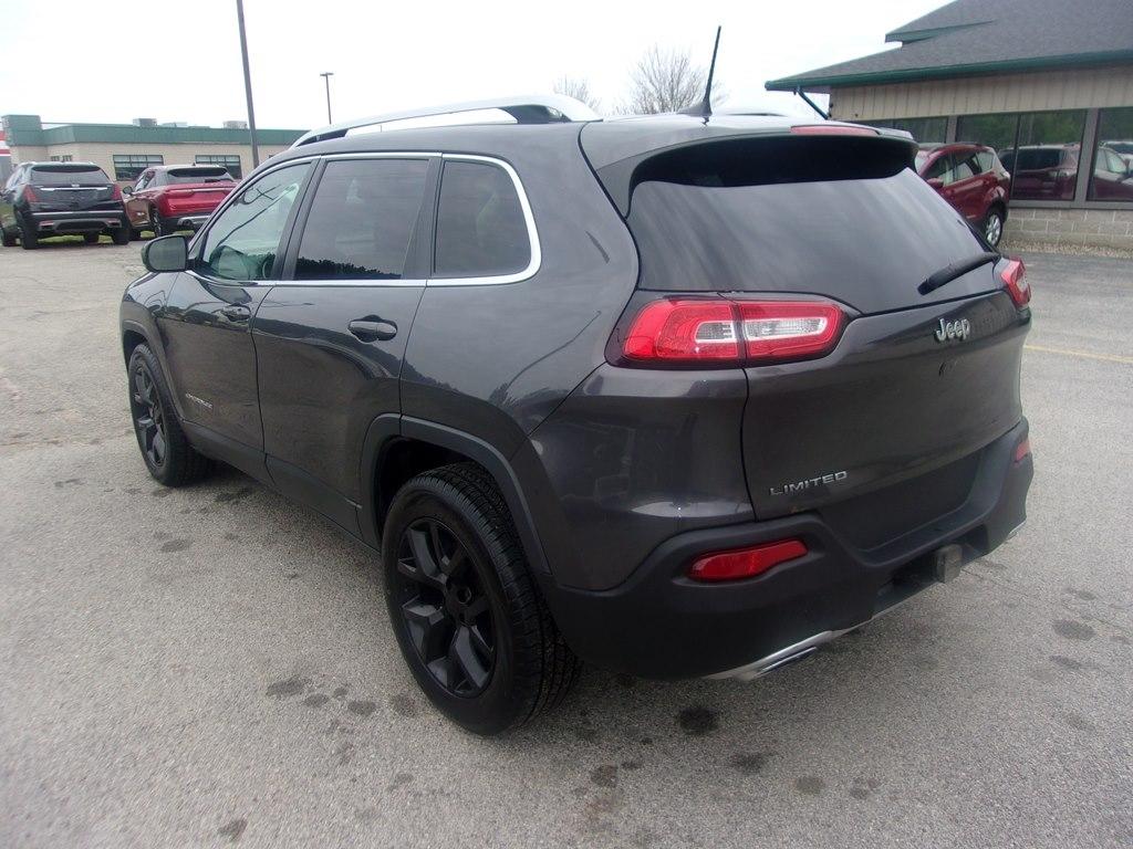 Jeep Cherokee 4WD 4dr Limited 2016