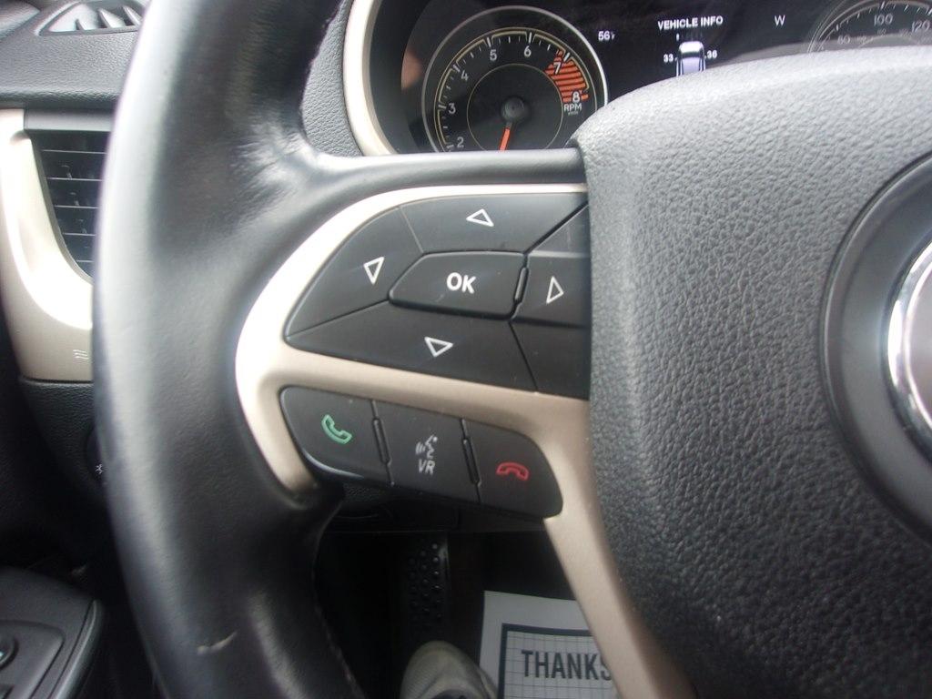 Jeep Cherokee 4WD 4dr Limited 2016
