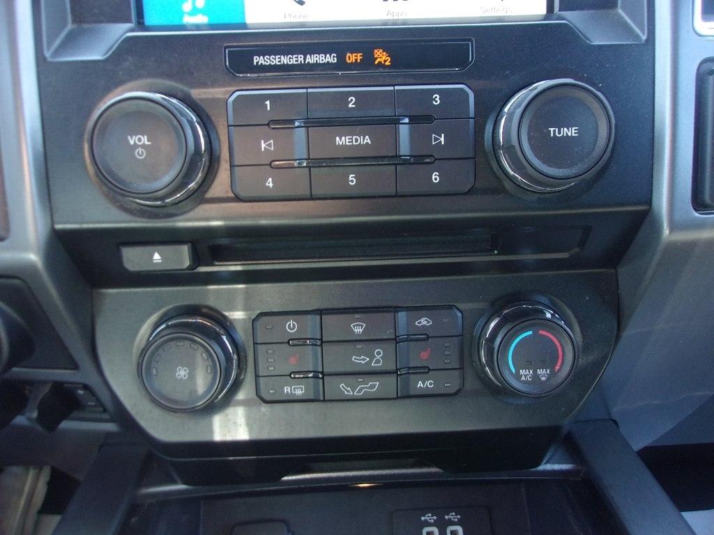 Ford F-150 4WD SuperCrew 145" King Ranch 2016