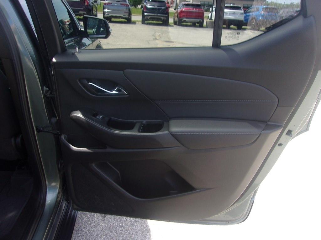Chevrolet Traverse AWD 4dr LT Cloth w/1LT 2023