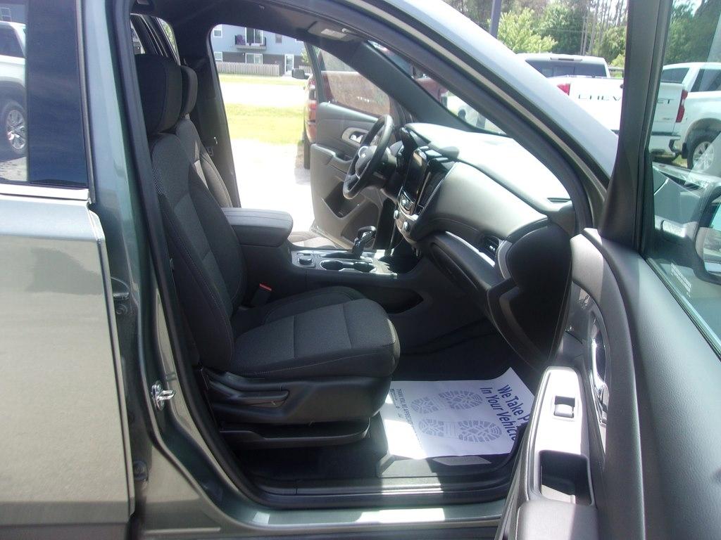 Chevrolet Traverse AWD 4dr LT Cloth w/1LT 2023