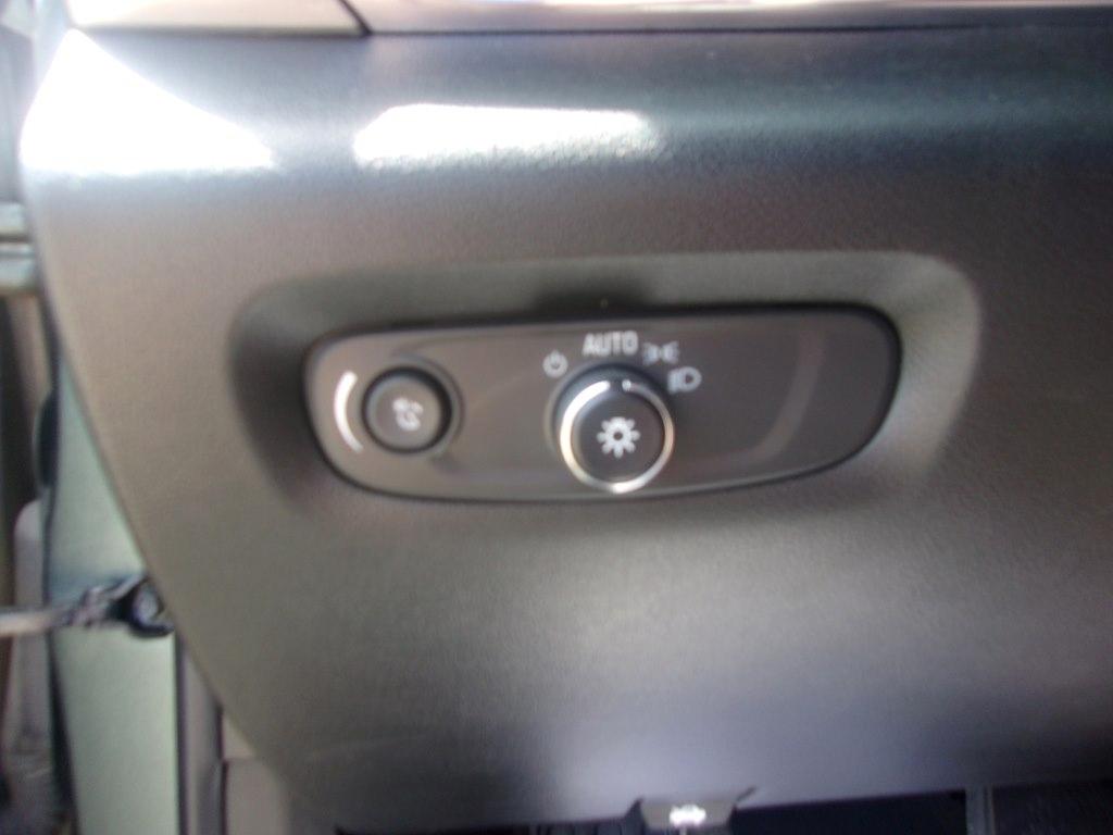 Chevrolet Traverse AWD 4dr LT Cloth w/1LT 2023