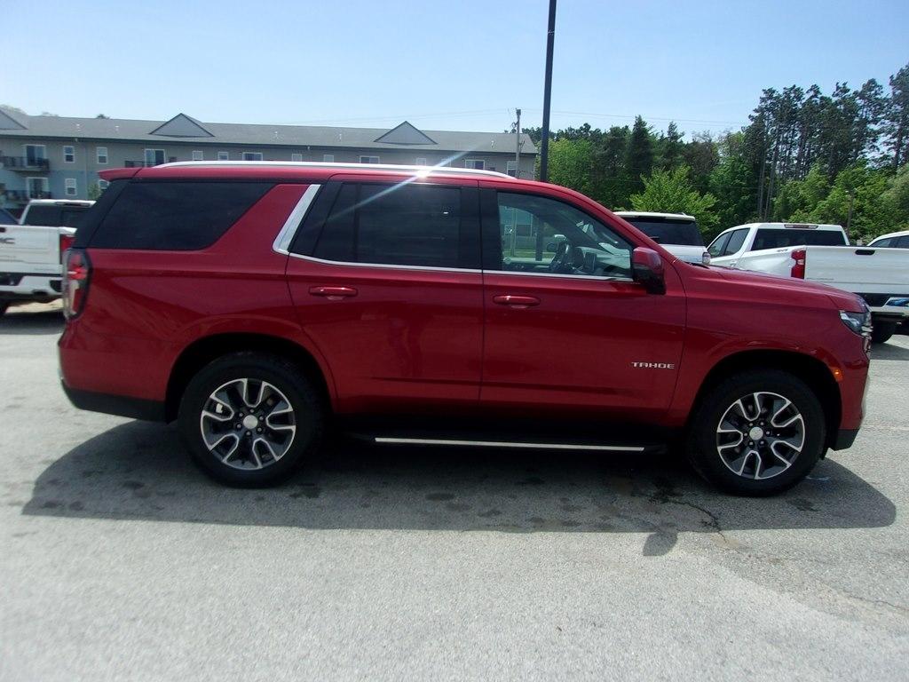 Chevrolet Tahoe 4WD 4dr LT 2022