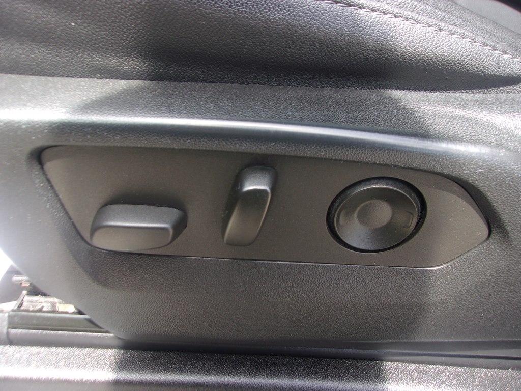 Chevrolet Tahoe 4WD 4dr LT 2022