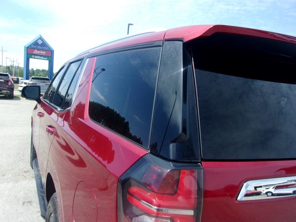 Chevrolet Tahoe 4WD 4dr LT 2022