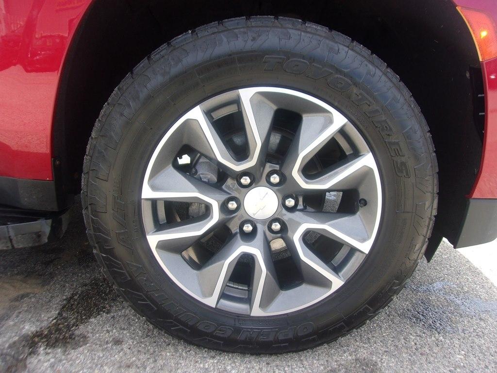 Chevrolet Tahoe 4WD 4dr LT 2022