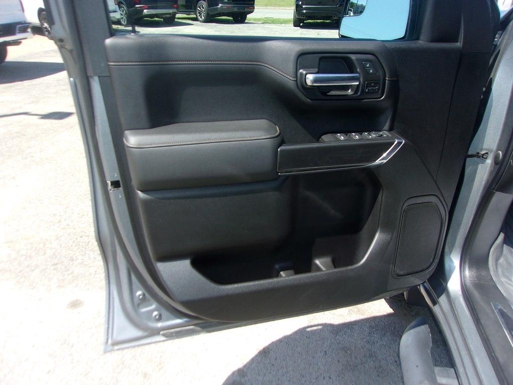 GMC Sierra 1500 4WD Crew Cab 147" AT4 2021
