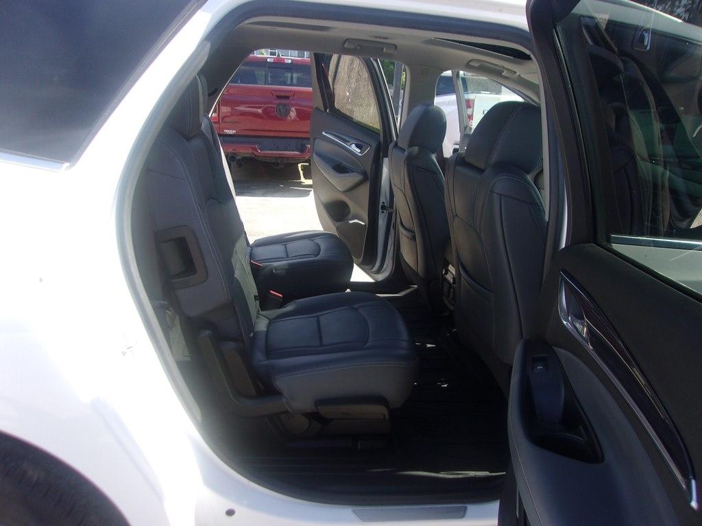 Buick Enclave AWD 4dr Premium 2021