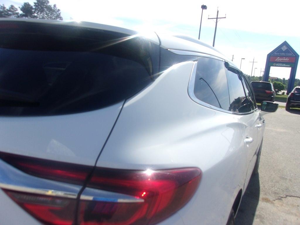 Buick Enclave AWD 4dr Premium 2021