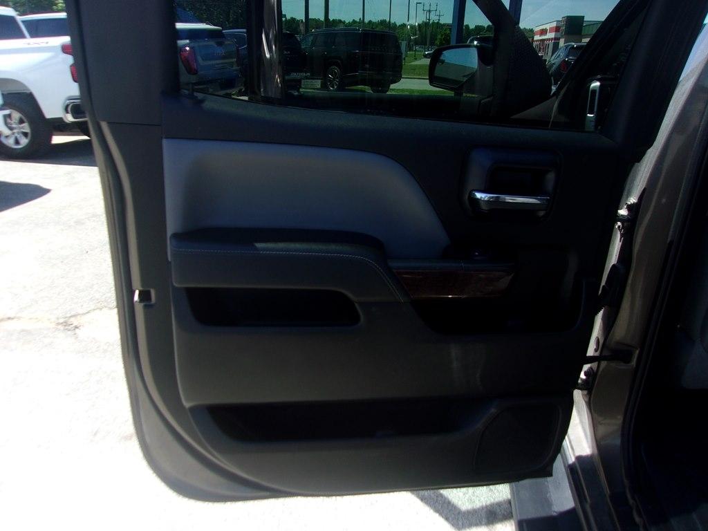 GMC Sierra 1500 4WD Crew Cab 143.5" SLE 2014