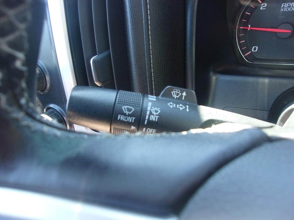 GMC Sierra 1500 4WD Crew Cab 143.5" SLE 2014