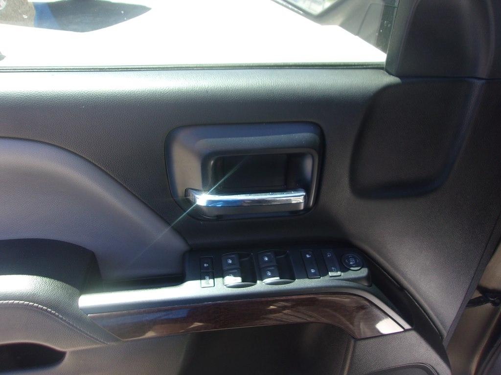 GMC Sierra 1500 4WD Crew Cab 143.5" SLE 2014