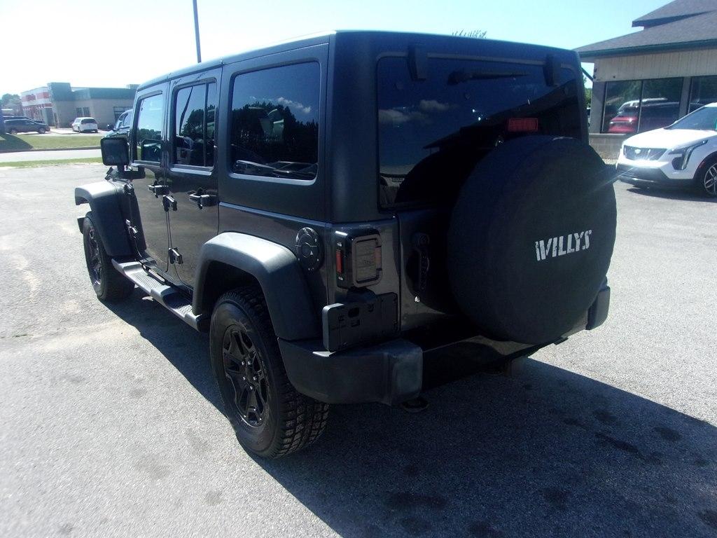 Jeep Wrangler Unlimited 4WD 4dr Willys Wheeler 2016
