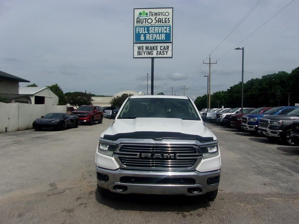RAM 1500 Laramie 4x4 Crew Cab 5'7" Box 2021