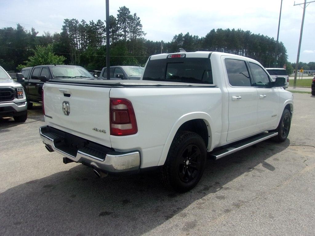 RAM 1500 Laramie 4x4 Crew Cab 5'7" Box 2021