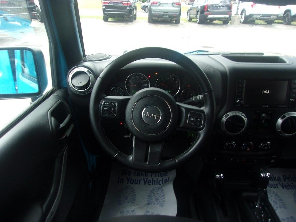 Jeep Wrangler Unlimited 4WD 4dr Sahara 2017