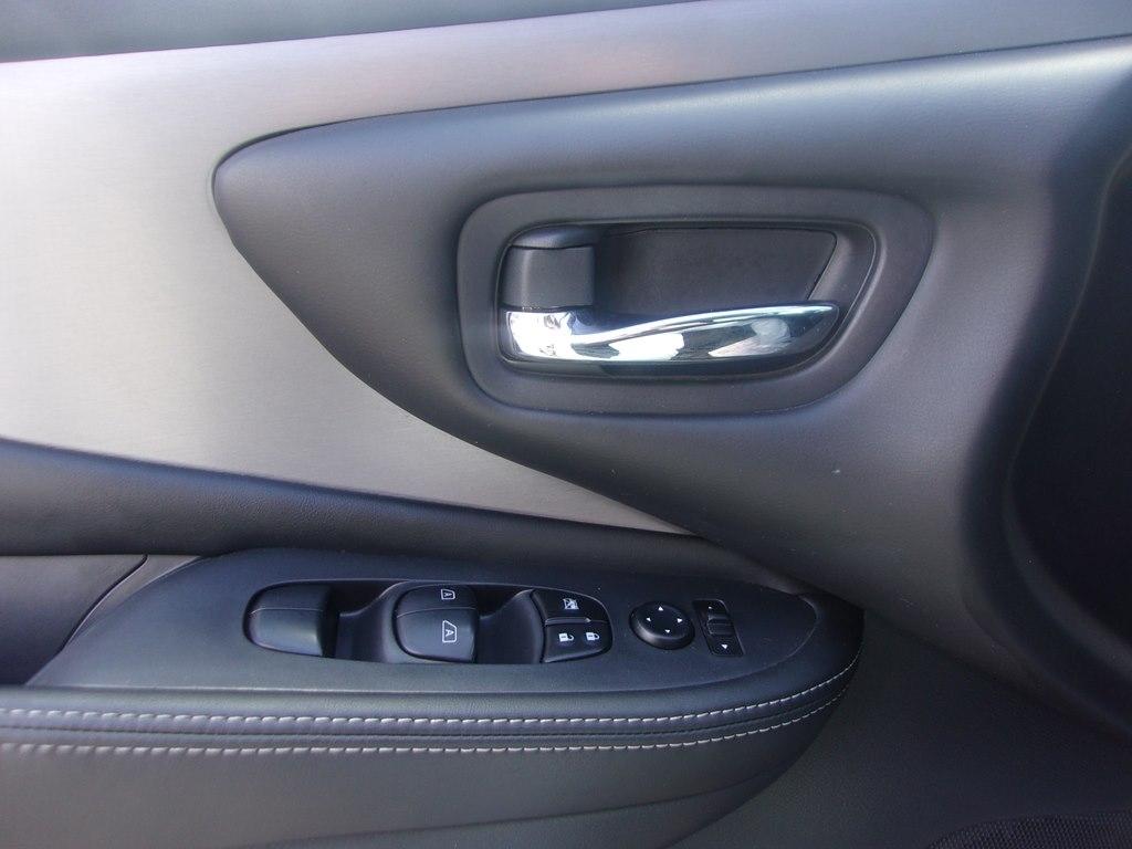 Nissan Murano FWD S 2020