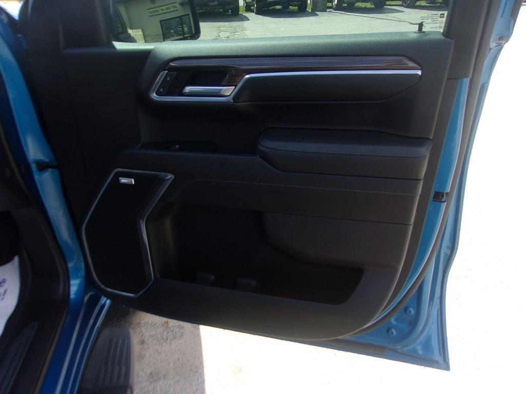 Chevrolet Silverado 1500 4WD Crew Cab 147" RST 2022