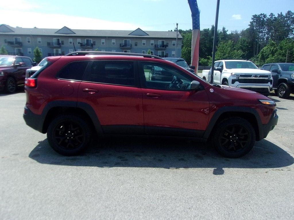 Jeep Cherokee 4WD 4dr Trailhawk 2016