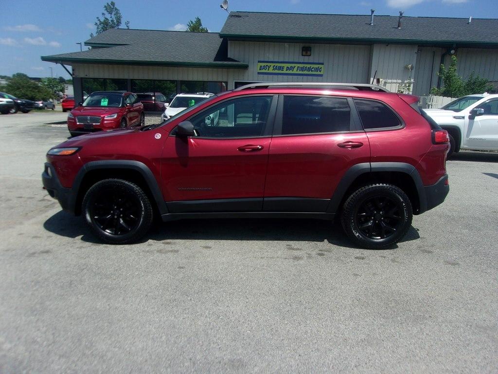 Jeep Cherokee 4WD 4dr Trailhawk 2016