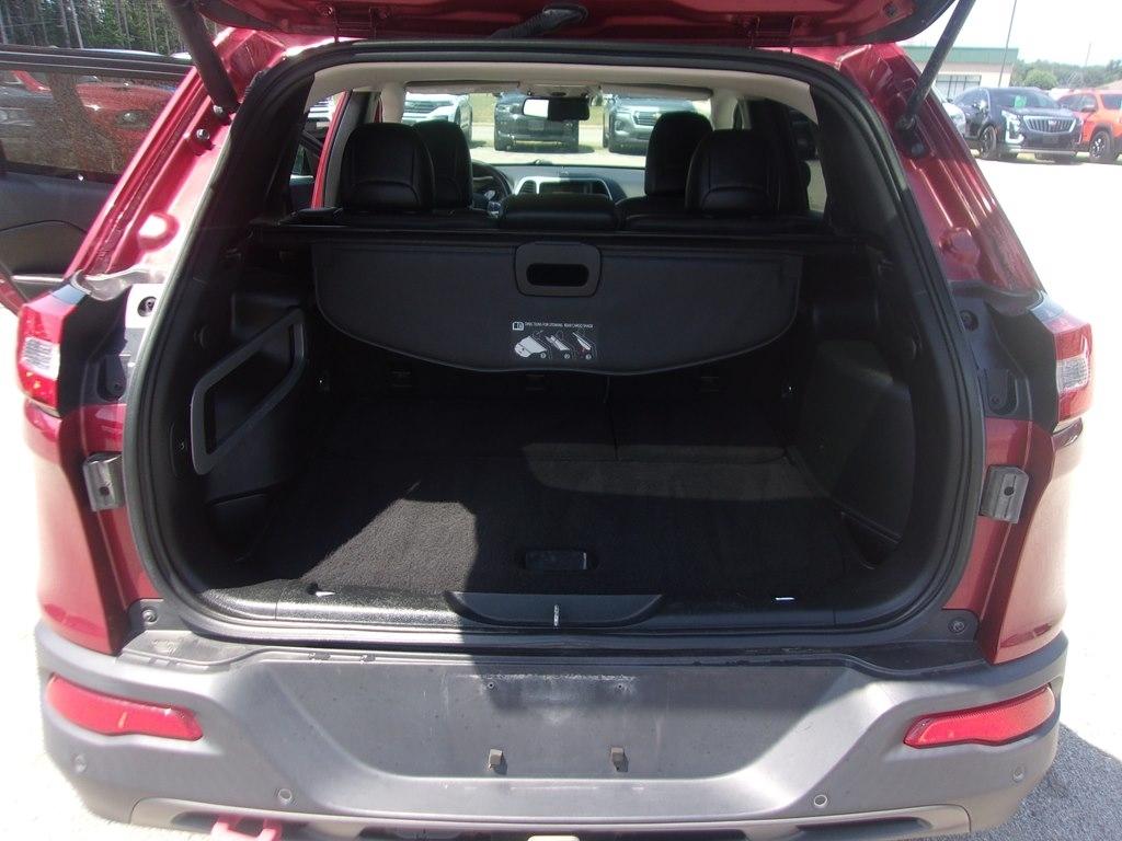 Jeep Cherokee 4WD 4dr Trailhawk 2016