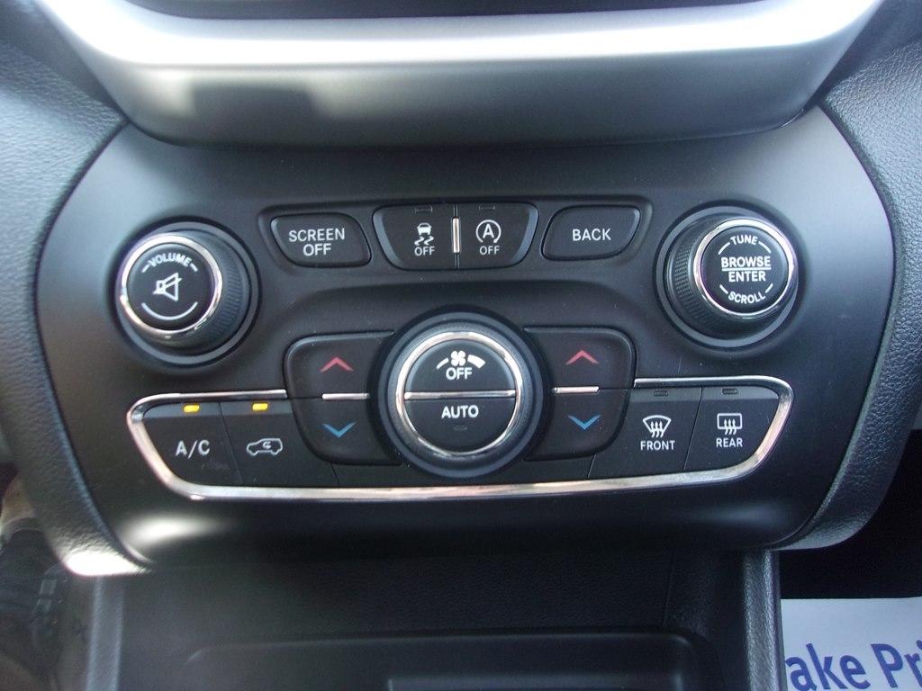 Jeep Cherokee 4WD 4dr Trailhawk 2016