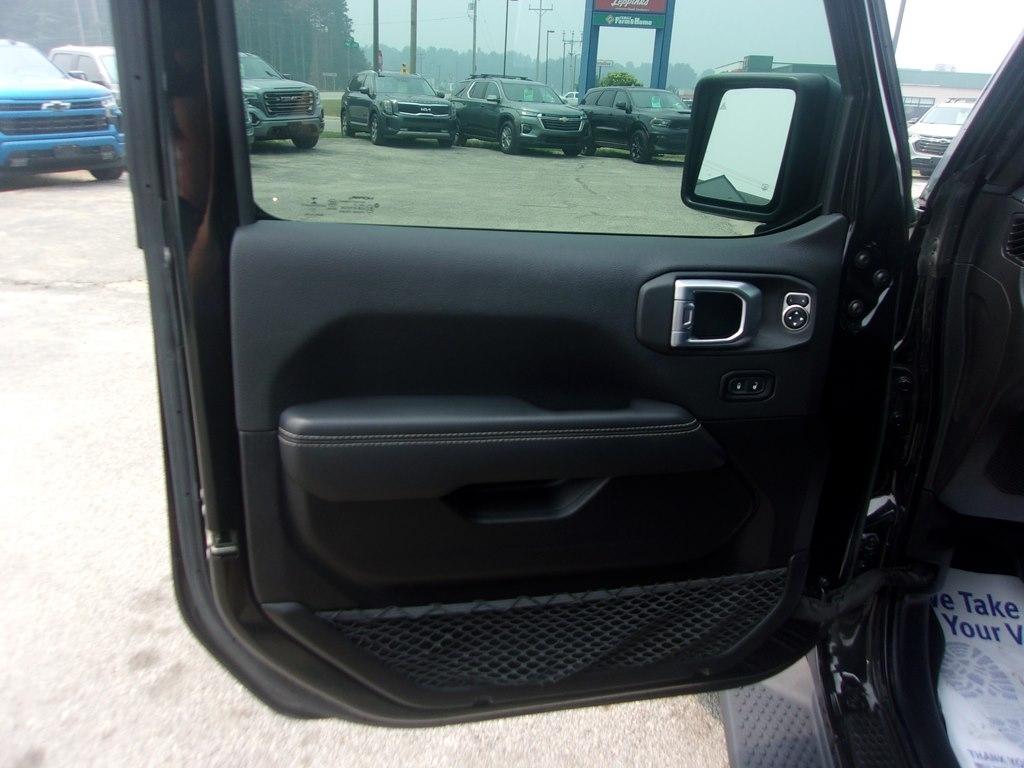 Jeep Wrangler Unlimited Sahara 4x4 2021