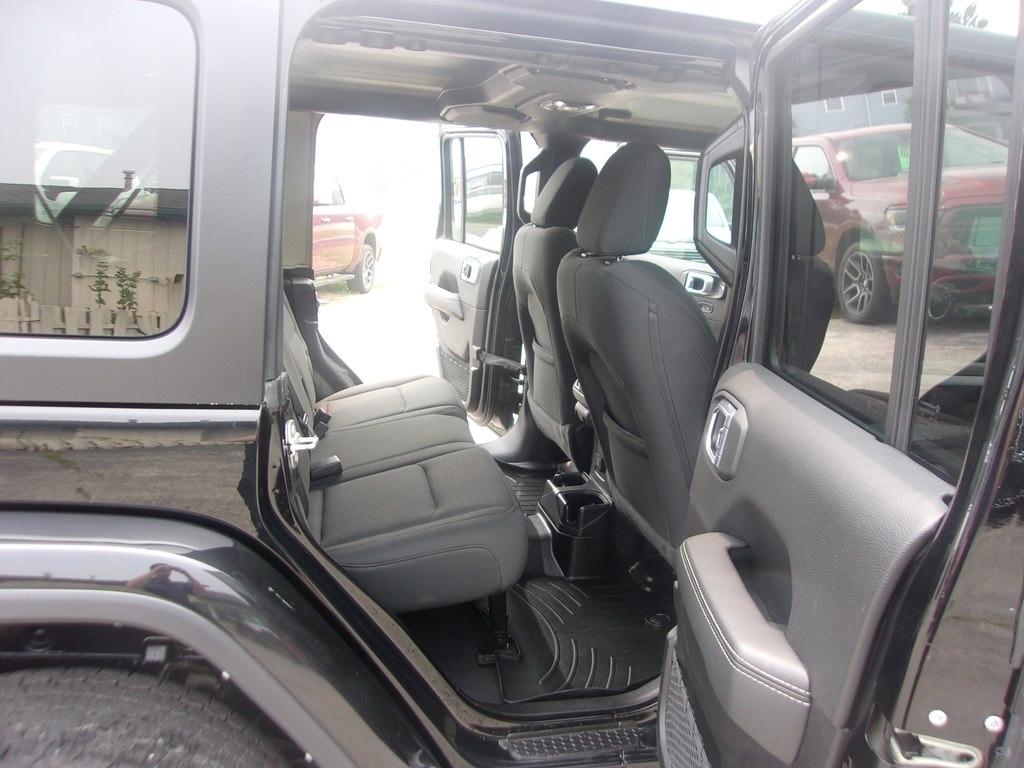 Jeep Wrangler Unlimited Sahara 4x4 2021