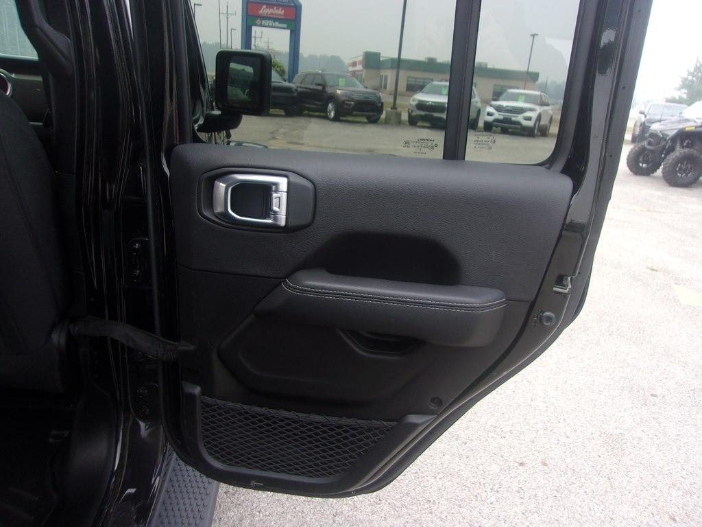 Jeep Wrangler Unlimited Sahara 4x4 2021