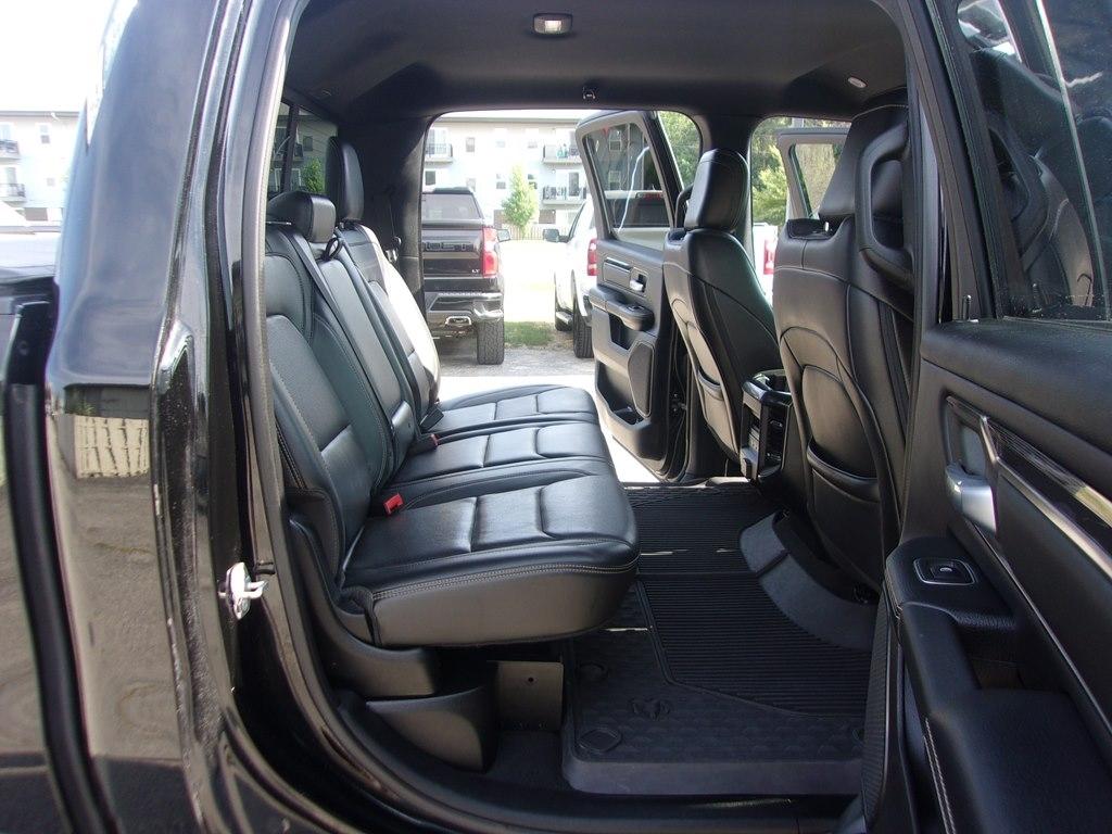 RAM 1500 Sport 4x4 Crew Cab 5'7" Box 2019