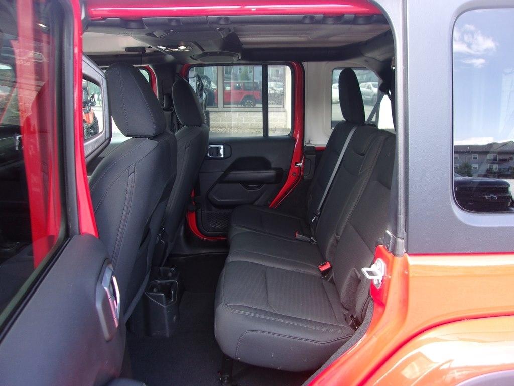 Jeep Wrangler Unlimited Sahara 4x4 2021